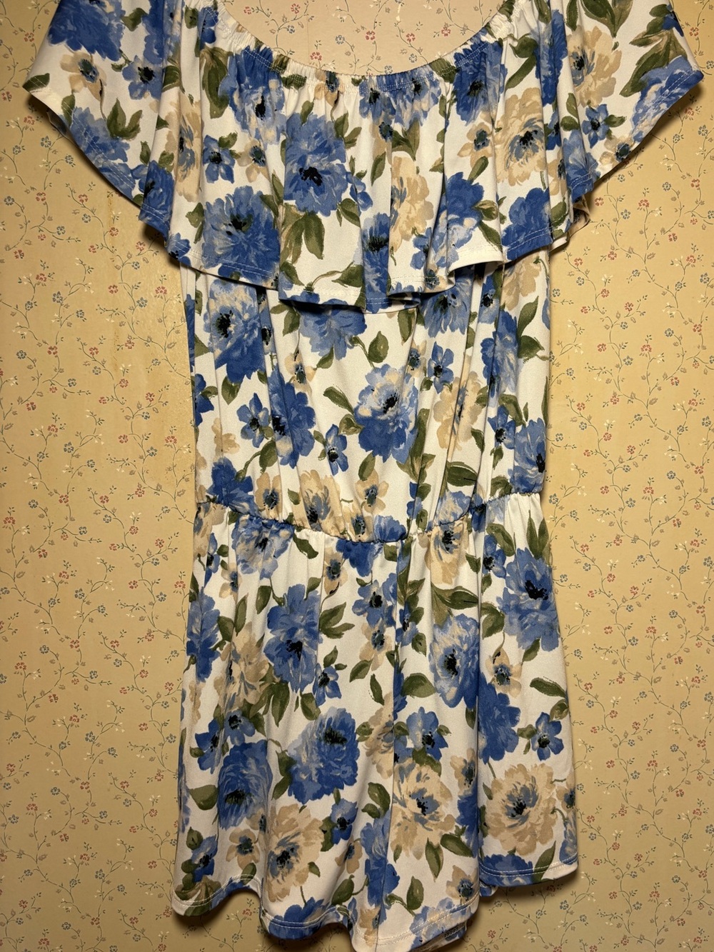 ee:some Blue Floral Ruffle Off-The-Shoulder Romper - Size Small